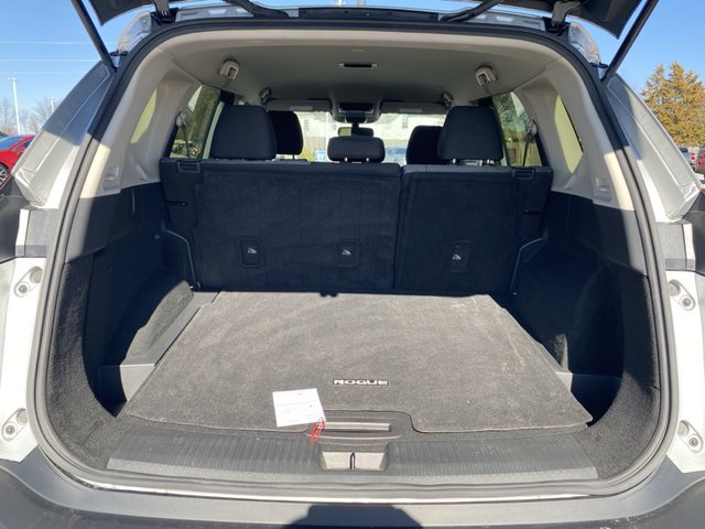 2023 Nissan Rogue SV FWD
