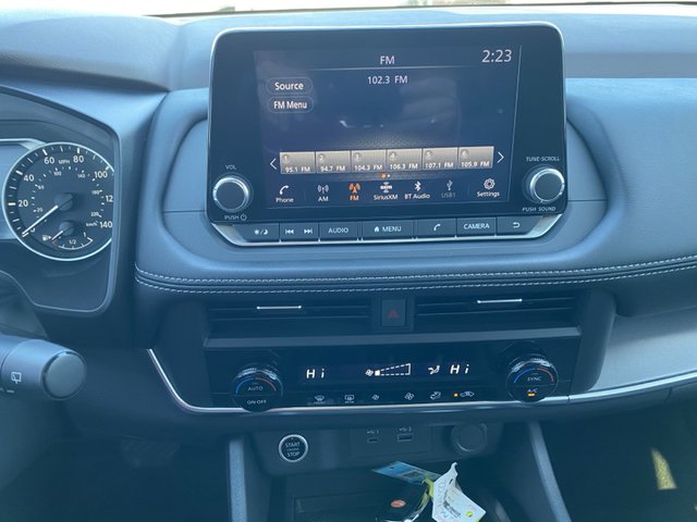 2023 Nissan Rogue SV FWD