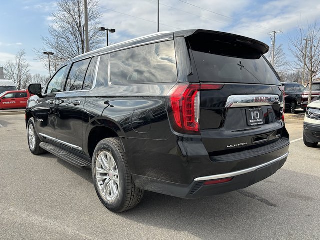 2023 GMC Yukon XL SLT 4WD