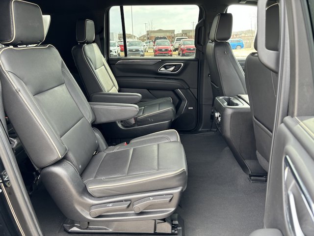 2023 GMC Yukon XL SLT 4WD