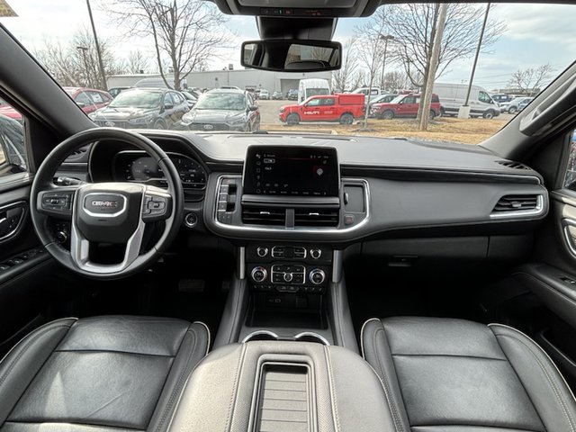 2023 GMC Yukon XL SLT 4WD