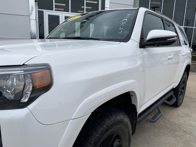 2020 Toyota 4Runner SR5 4WD