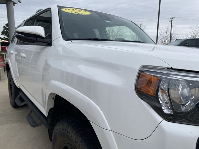 2020 Toyota 4Runner SR5 4WD