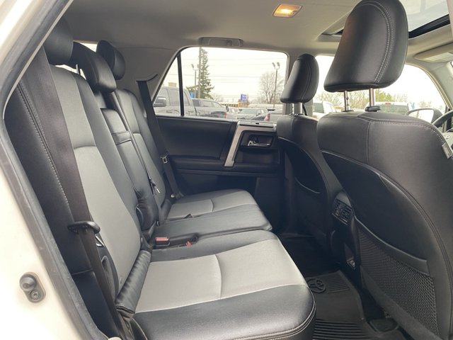 2020 Toyota 4Runner SR5 4WD