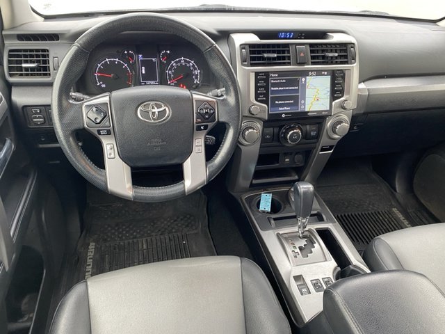 2020 Toyota 4Runner SR5 4WD
