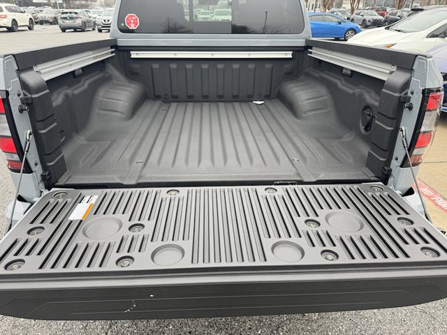 2025 Nissan Frontier PRO-4X 4WD