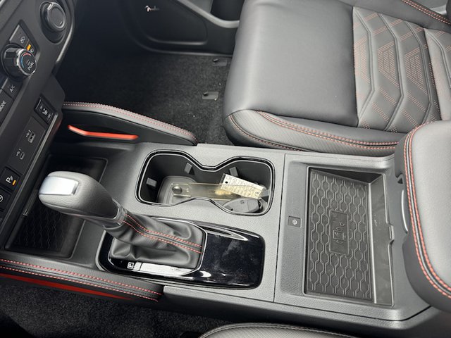 2025 Nissan Frontier PRO-4X 4WD