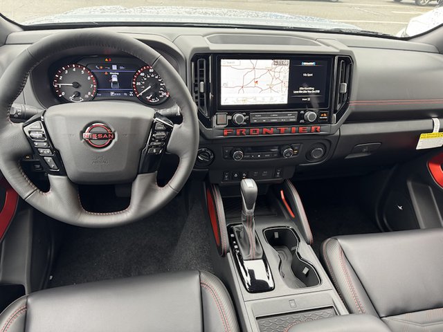 2025 Nissan Frontier PRO-4X 4WD