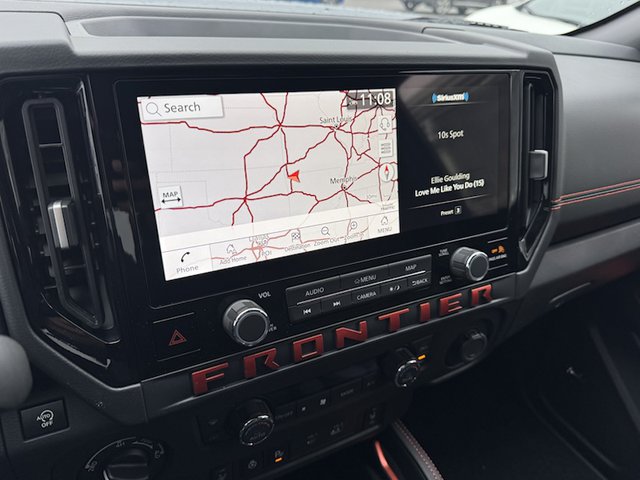 2025 Nissan Frontier PRO-4X 4WD