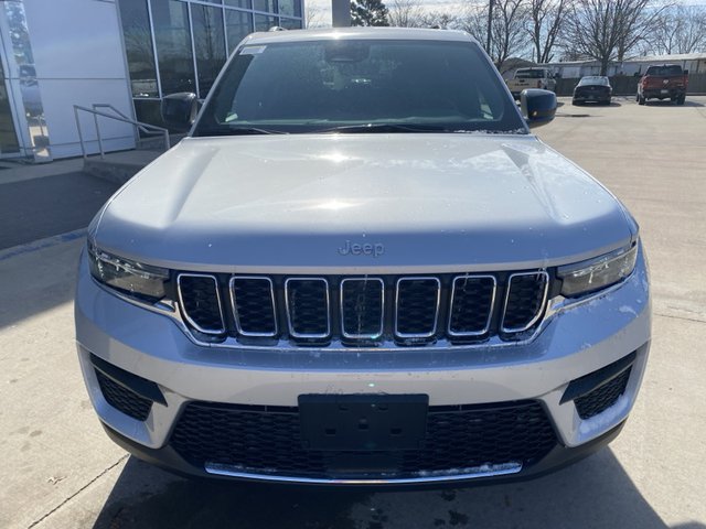2025 Jeep Grand Cherokee Laredo X 4WD