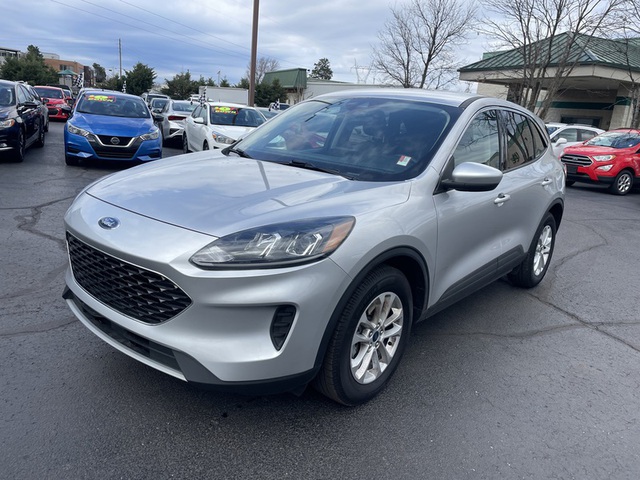 2020 Ford Escape SE FWD