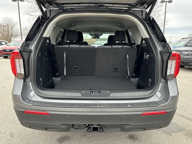 2025 Ford Explorer Active RWD
