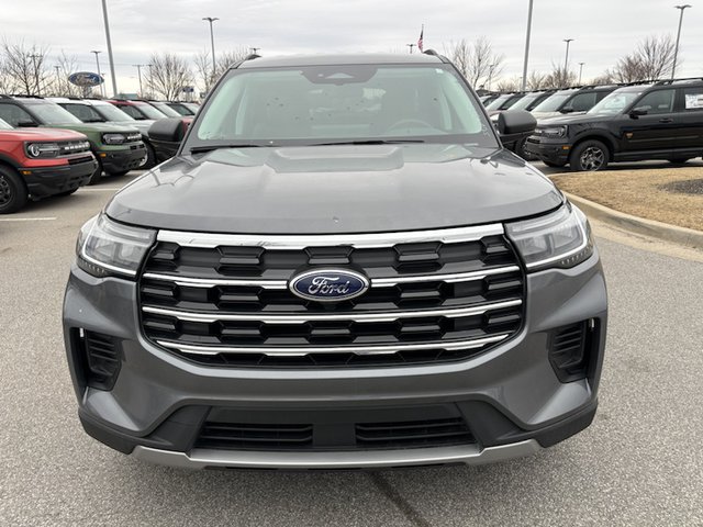 2025 Ford Explorer Active RWD