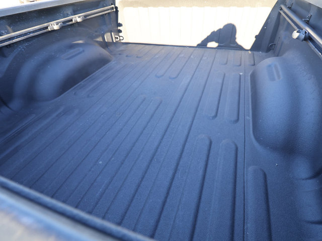 2022 Ram 1500 Big Horn 4WD 6ft4 Box