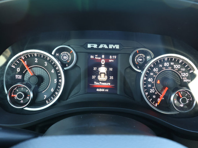 2022 Ram 1500 Big Horn 4WD 6ft4 Box