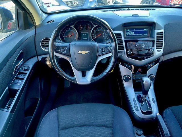 2013 Chevrolet Cruze 1LT