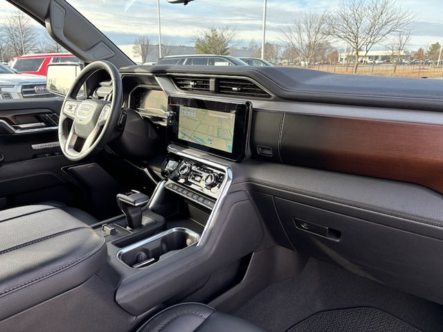 2024 GMC Sierra 1500 Denali 4WD 147WB