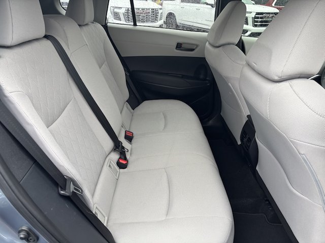 2023 Toyota Corolla LE 2WD Cross
