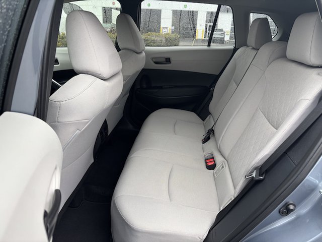 2023 Toyota Corolla LE 2WD Cross