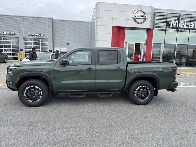 2025 Nissan Frontier PRO-4X 4WD