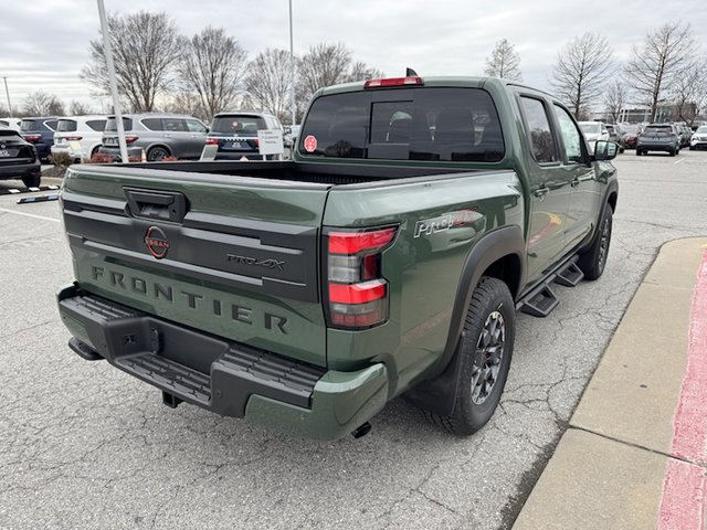 2025 Nissan Frontier PRO-4X 4WD
