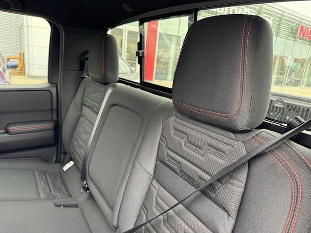 2025 Nissan Frontier PRO-4X 4WD