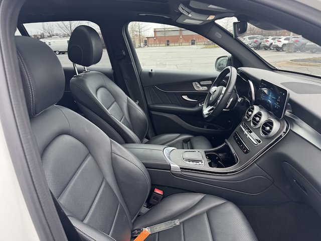 2022 Mercedes-Benz GLC-Class GLC300 4MATIC