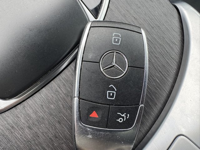 2022 Mercedes-Benz GLC-Class GLC300 4MATIC