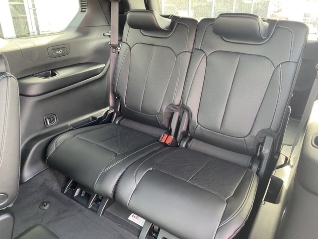 2025 Jeep Grand Cherokee Limited 4WD L