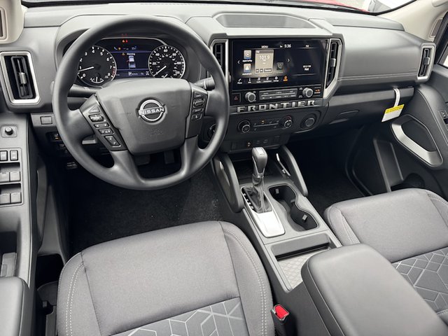 2025 Nissan Frontier SV 4WD
