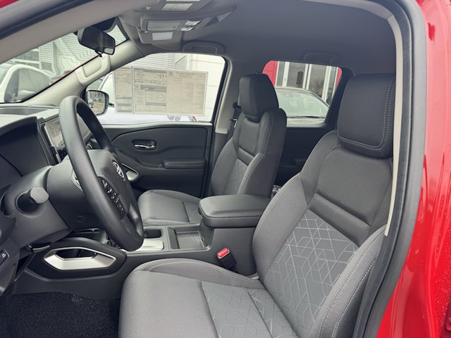 2025 Nissan Frontier SV 4WD