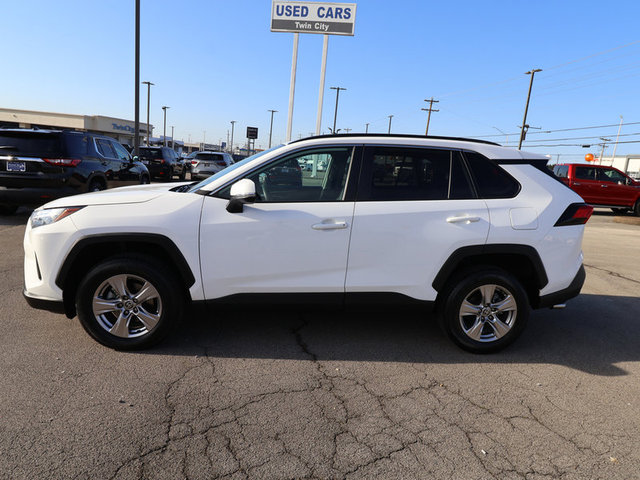 2022 Toyota RAV4 XLE FWD