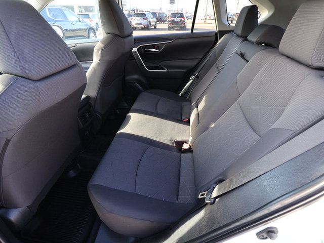2022 Toyota RAV4 XLE FWD