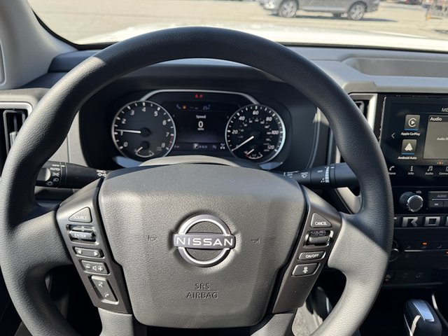2025 Nissan Frontier SV 4WD