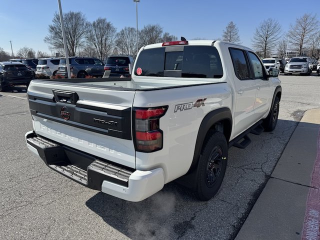 2025 Nissan Frontier PRO-4X 4WD