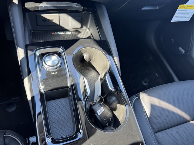 2025 Buick Envision Avenir AWD