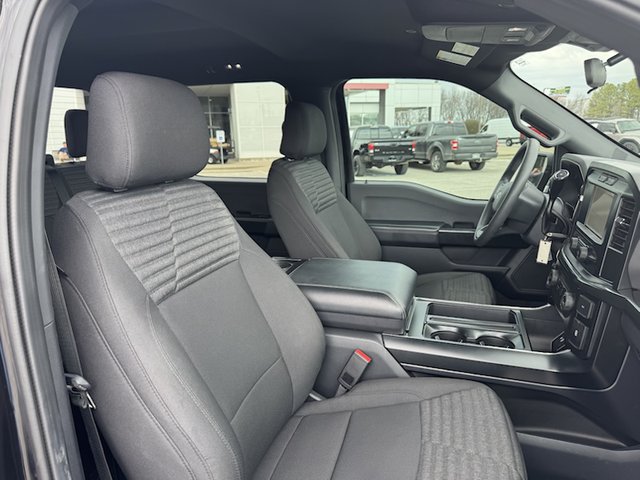 2023 Ford F-150 XL 4WD 5.5ft Box