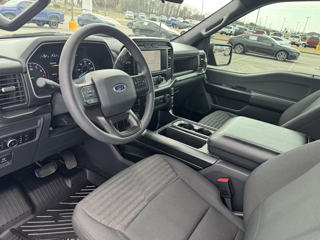 2023 Ford F-150 XL 4WD 5.5ft Box