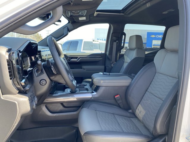 2025 Chevrolet Silverado 1500 ZR2 4WD 147WB