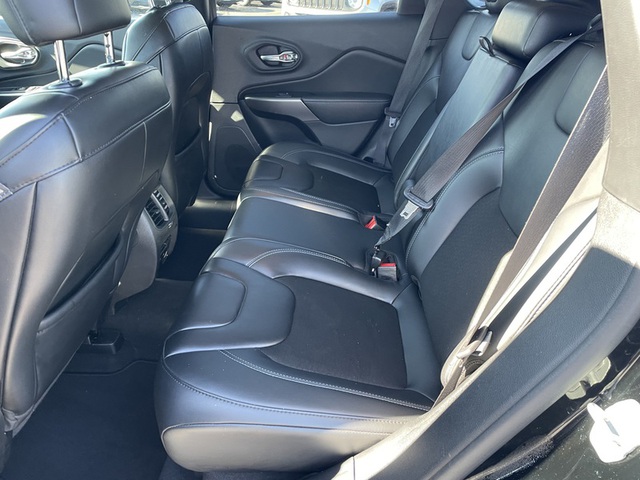 2020 Jeep Cherokee Latitude Plus FWD