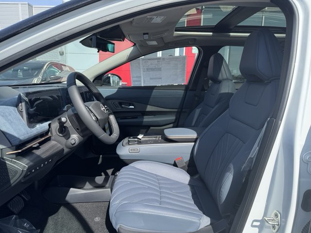 2025 Nissan Ariya PLATINUM+ e-4ORCE AWD