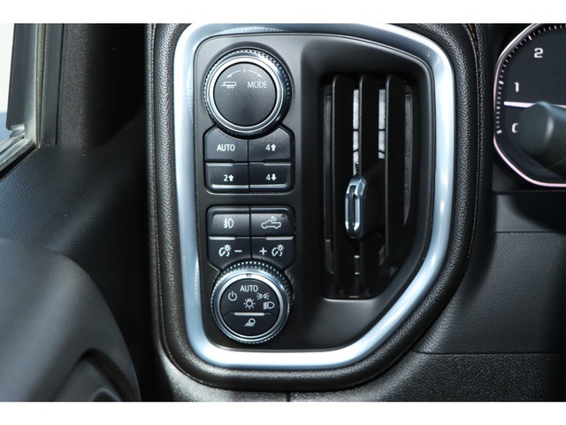 2021 GMC Sierra 2500HD AT4 4WD 159WB
