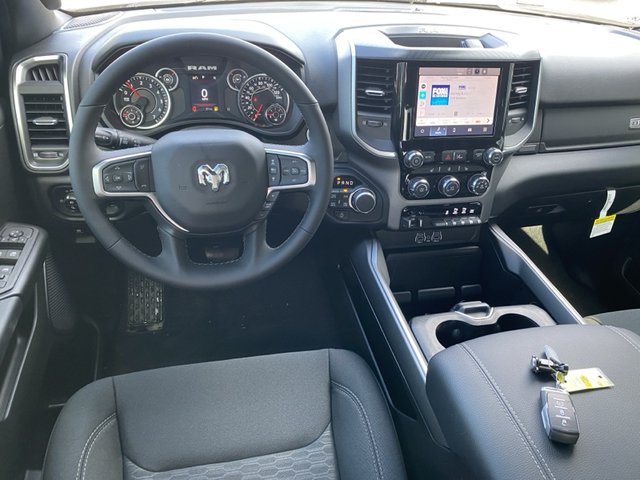 2025 Ram 1500 Big Horn 4WD 5ft7 Box