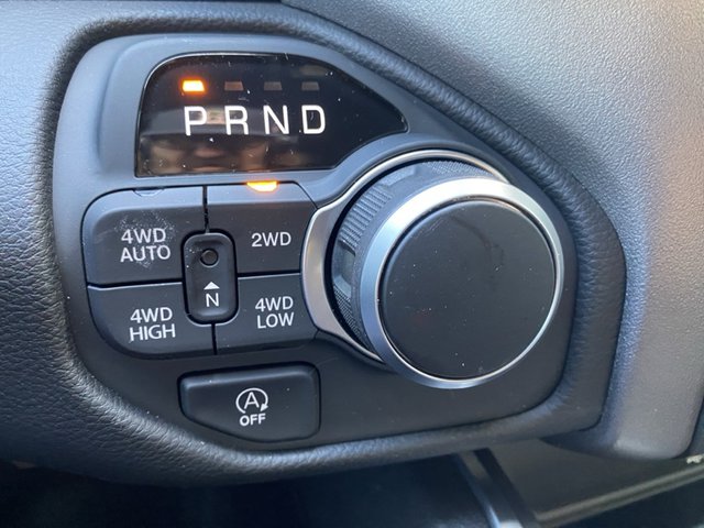 2025 Ram 1500 Big Horn 4WD 5ft7 Box