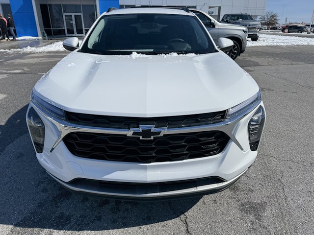 2025 Chevrolet Trax LT FWD