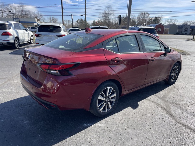 2022 Nissan Versa SV