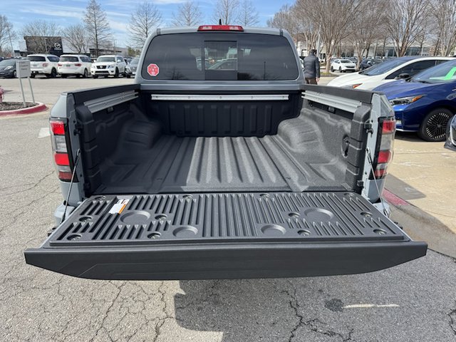 2025 Nissan Frontier PRO-4X 4WD