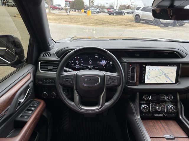 2023 GMC Yukon Denali Ultimate 4WD