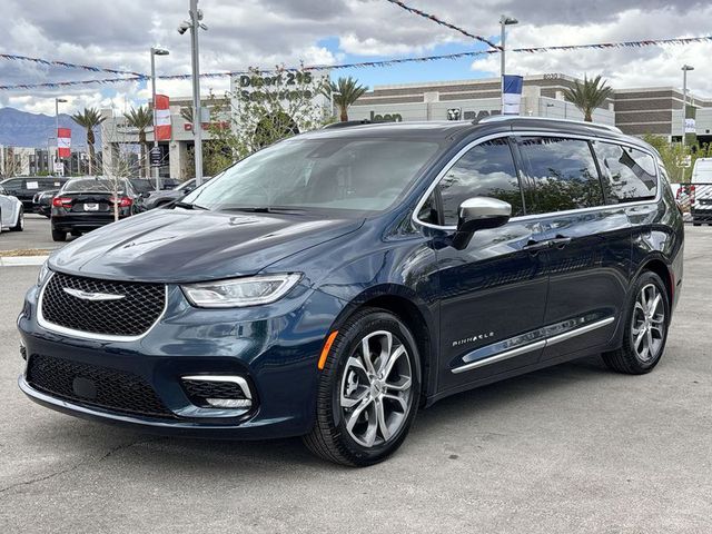 2025 Chrysler Pacifica Pinnacle FWD