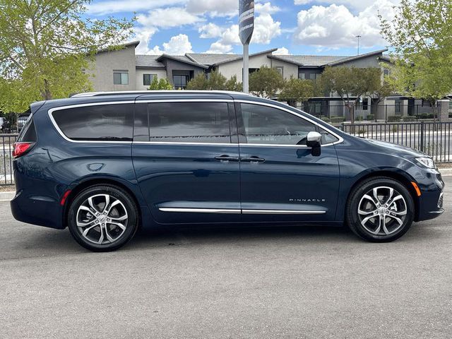 2025 Chrysler Pacifica Pinnacle FWD